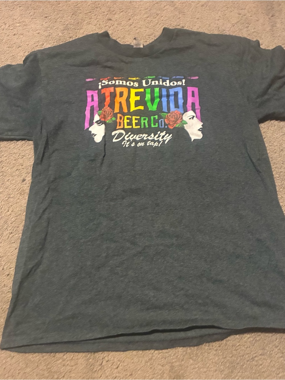 Men's ' Dark Gray Pride Graphic Tee medium